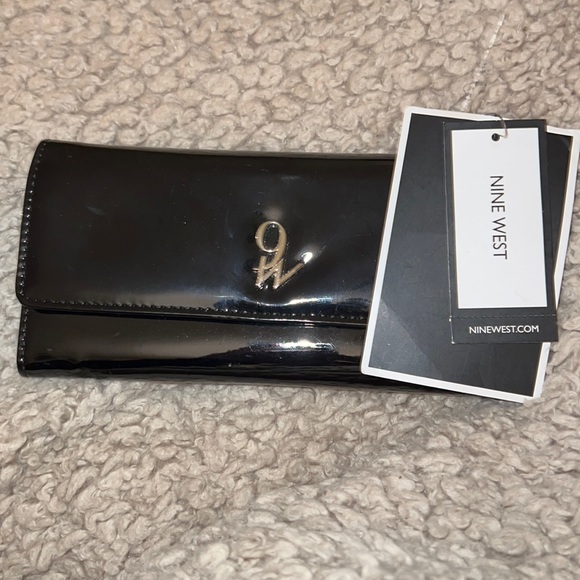 Nine West Verna Check Wallet Slate One Size (Color: Slate, Tamaño